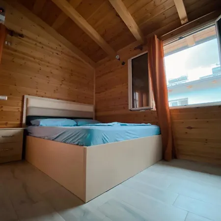 Apartamento Hotel-Gjovalini *